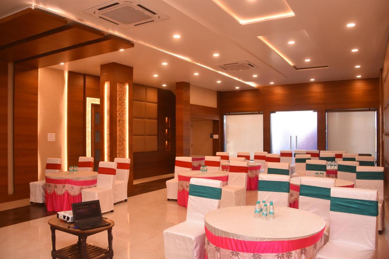 Hotel Nand Residency Ghazipur Eksteriør billede
