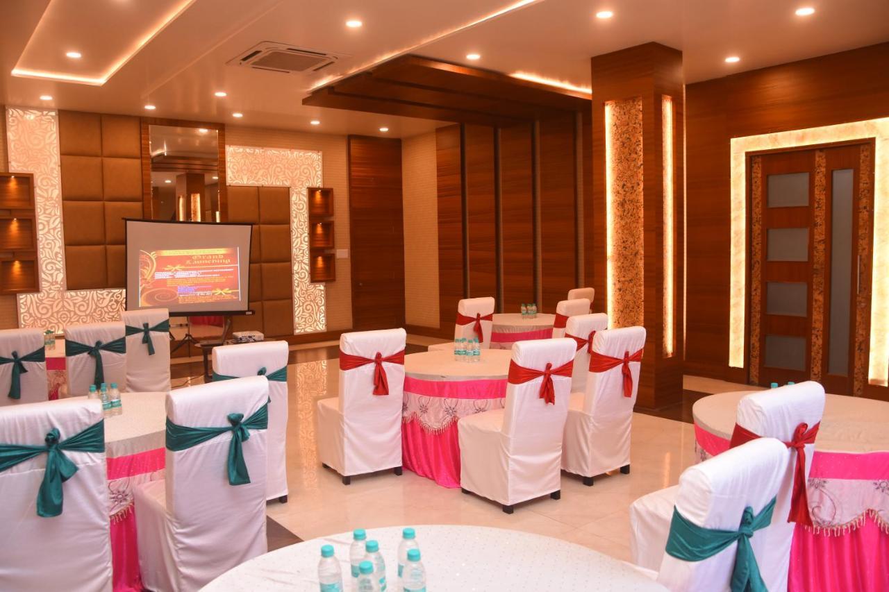 Hotel Nand Residency Ghazipur Eksteriør billede