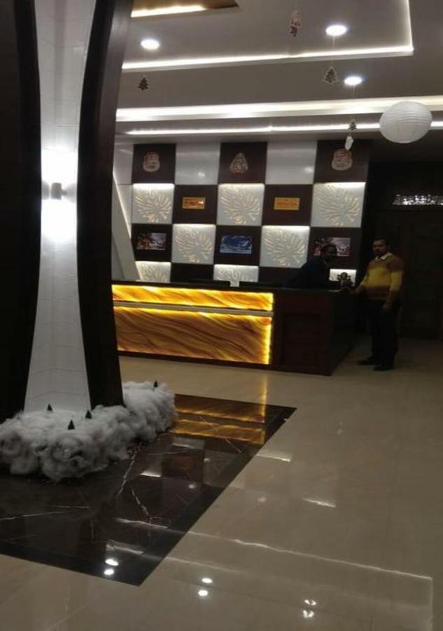Hotel Nand Residency Ghazipur Eksteriør billede